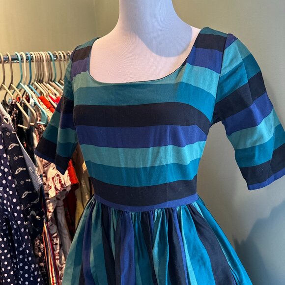 Collectif Amber-Lea Twilight Stripe Swing Dress - Picture 2 of 4